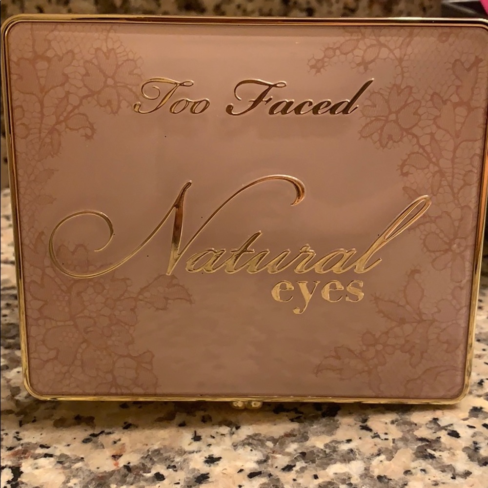 Too Faced Natural Eyes palette
